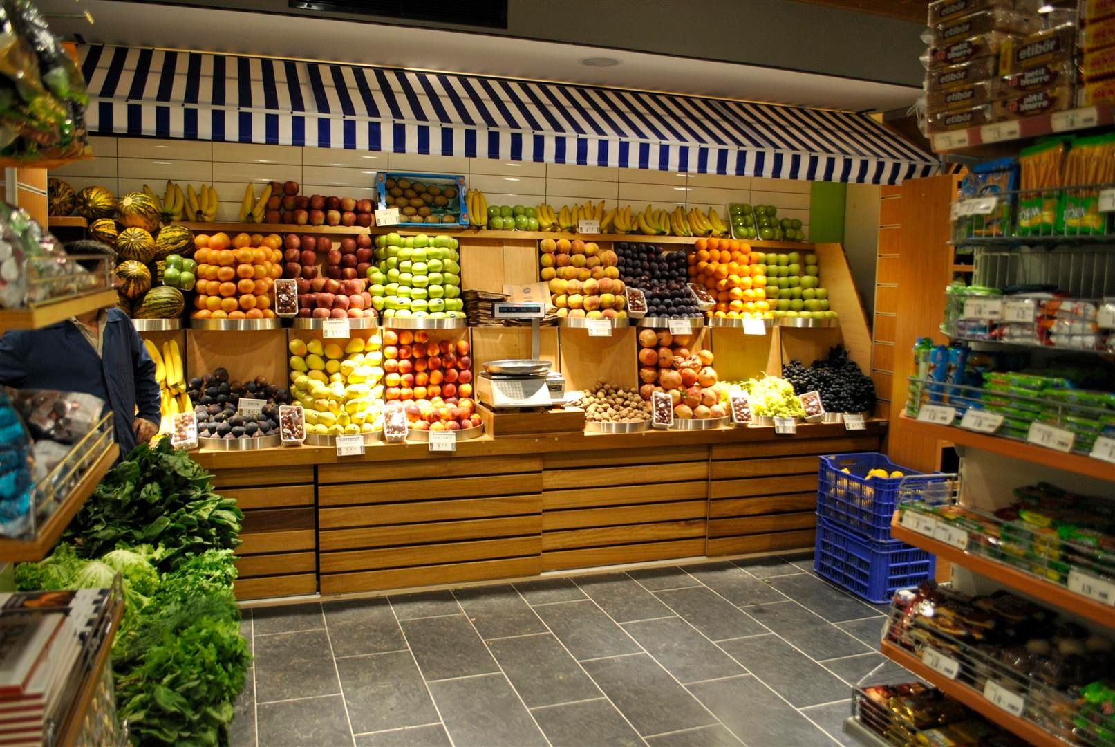 蔬菜水果店
